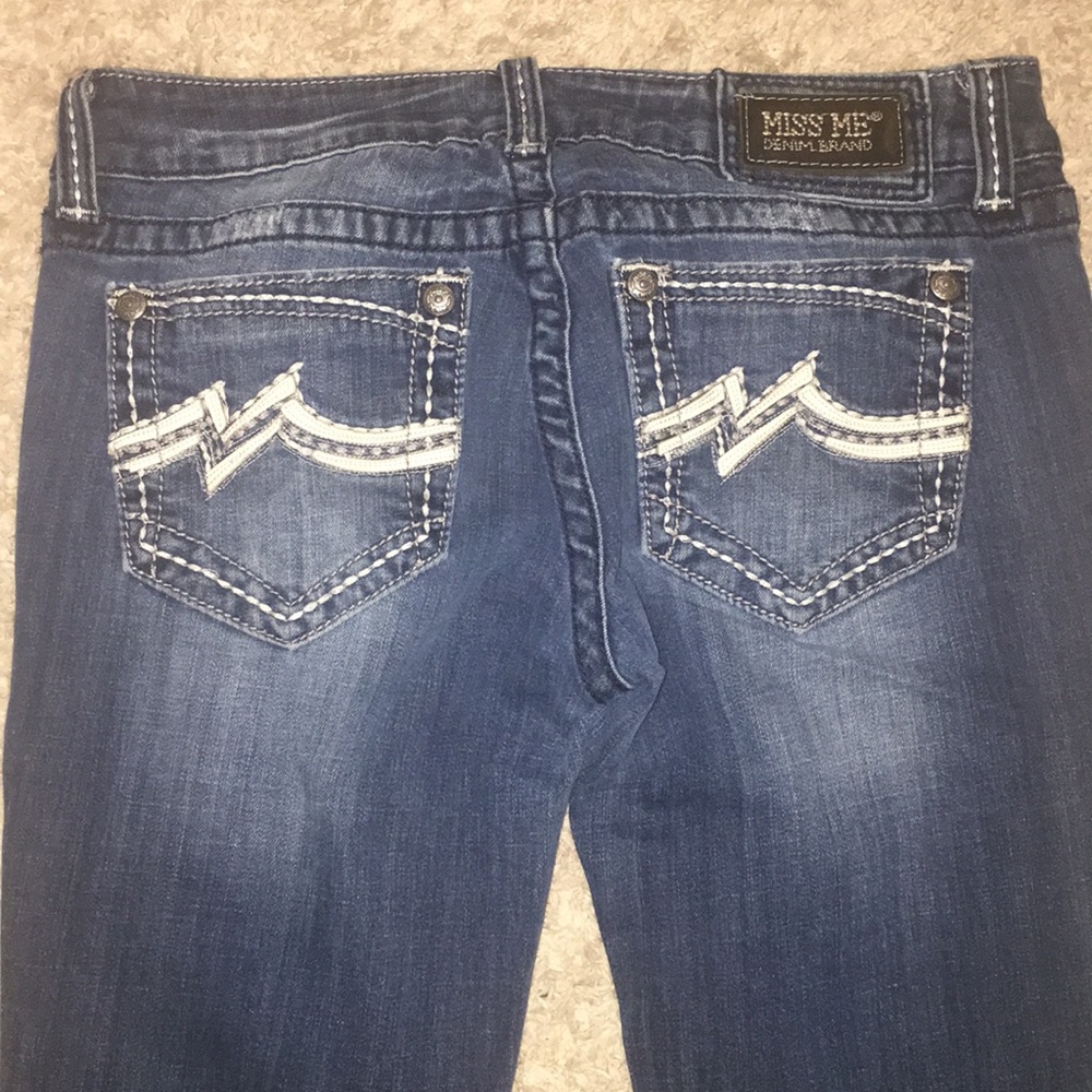 FINAL SALE